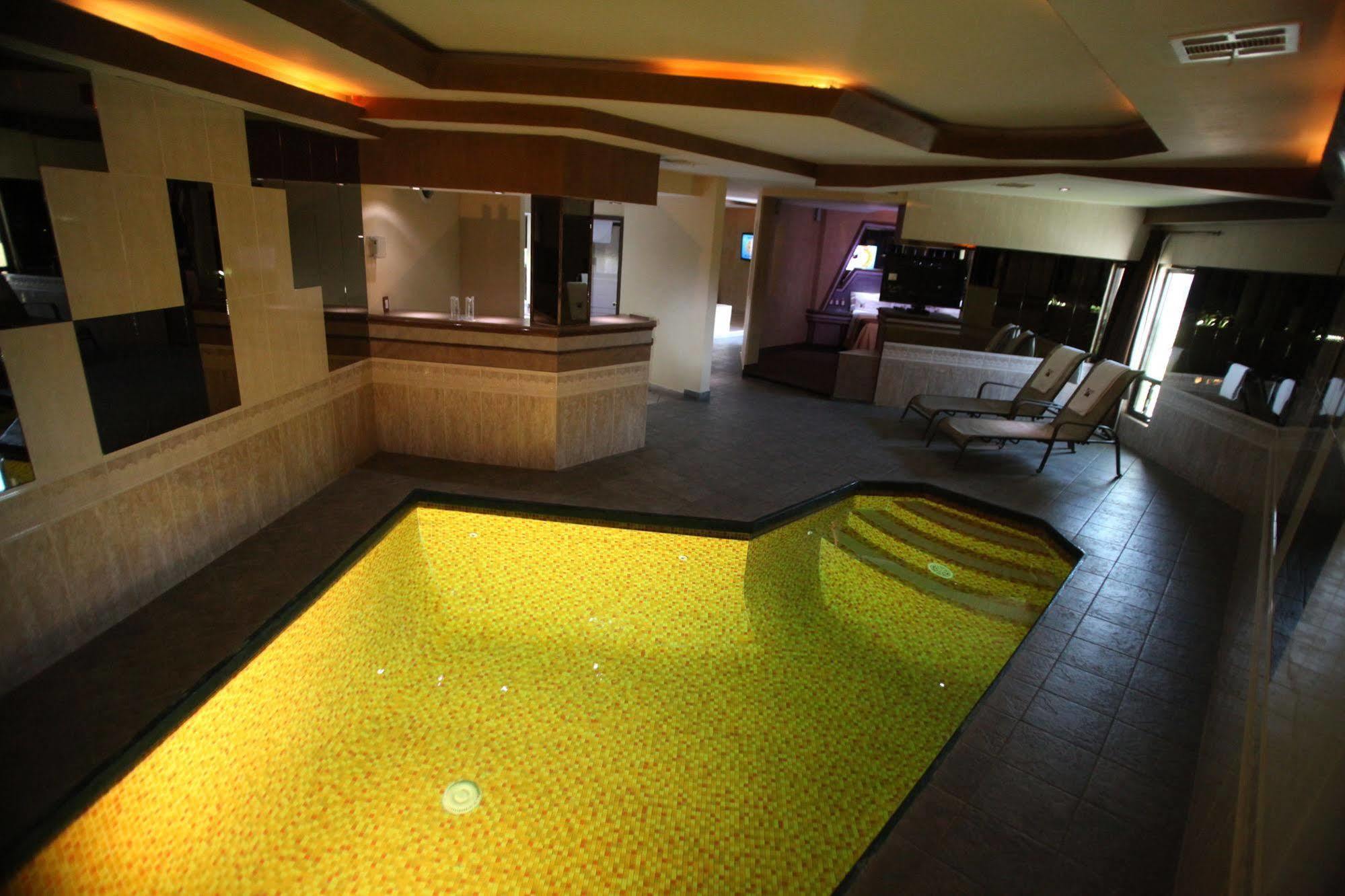 Motel Mediterraneo Мехикали Экстерьер фото